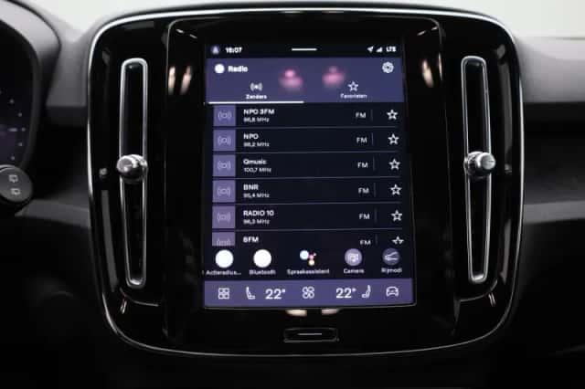 Volvo XC40 (2023) thumbnail 20