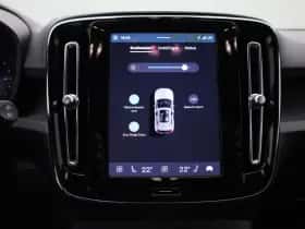 Volvo XC40 (2023) thumbnail 22
