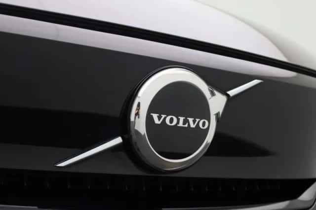 Volvo XC40 (2023) thumbnail 37
