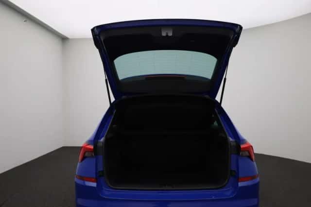 Škoda Kamiq (2023) thumbnail 11