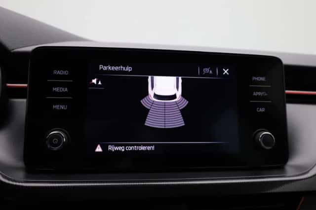 Škoda Kamiq (2023) thumbnail 25