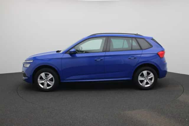 Škoda Kamiq (2023) thumbnail 4