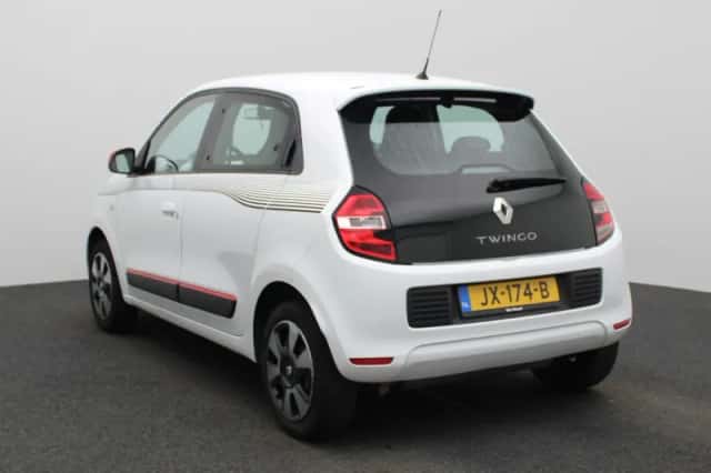 Renault Twingo (2016) thumbnail 2