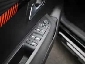 Peugeot e-208 thumbnail 27