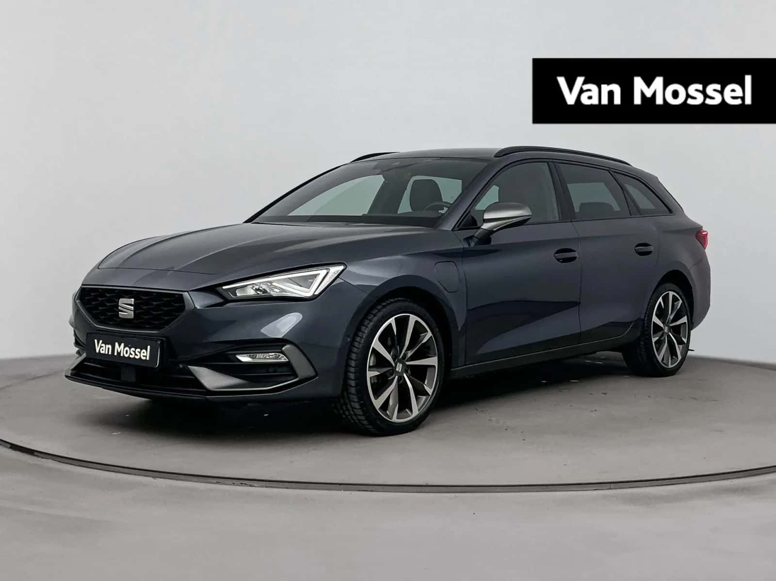 SEAT Leon (2023) — foto 1