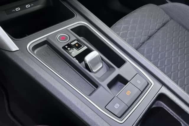 SEAT Leon (2023) thumbnail 13