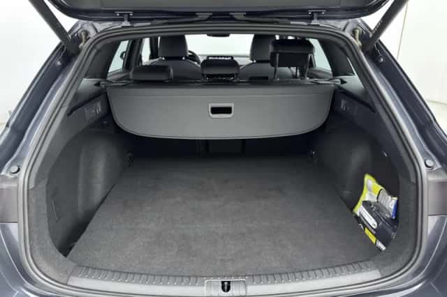SEAT Leon (2023) thumbnail 21