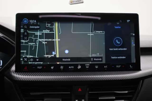 Ford Kuga (2025) thumbnail 16