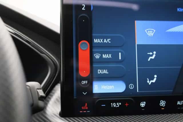 Ford Kuga (2025) thumbnail 23