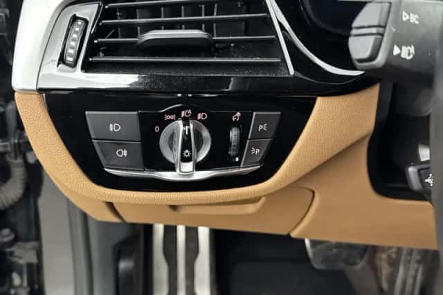 BMW 5-Serie (2020) thumbnail 24