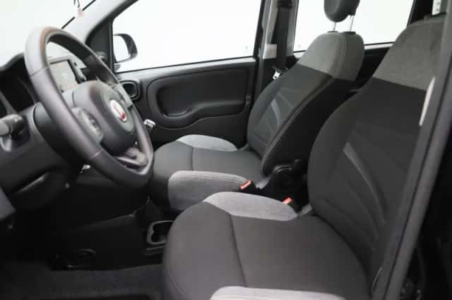 Fiat Panda (2022) thumbnail 8