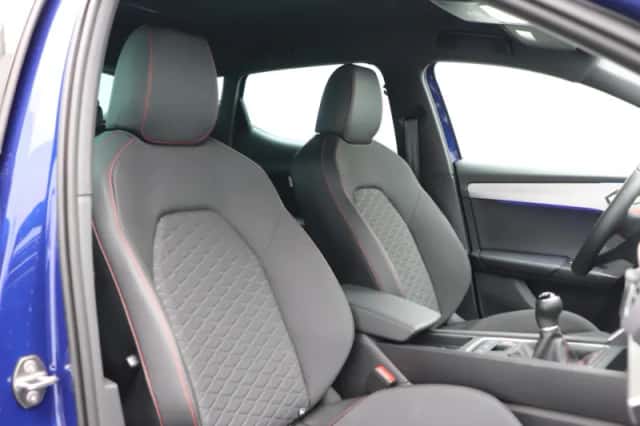 SEAT Leon (2021) thumbnail 25