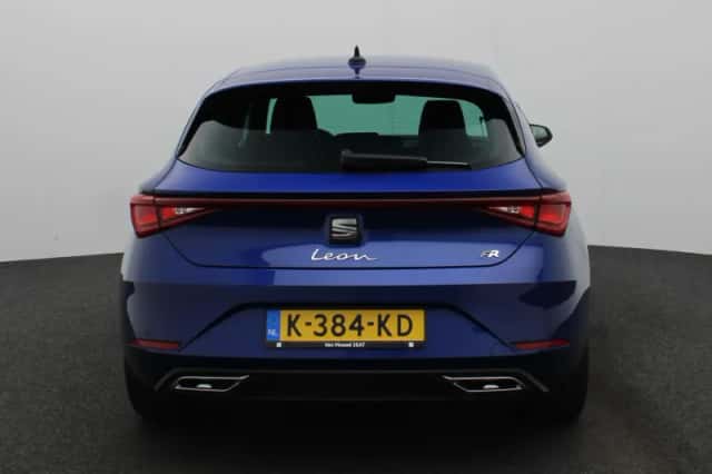 SEAT Leon (2021) thumbnail 5