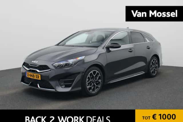 Kia ProCeed (2024) thumbnail 1