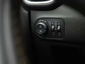 Opel Crossland X (2020) thumbnail 24