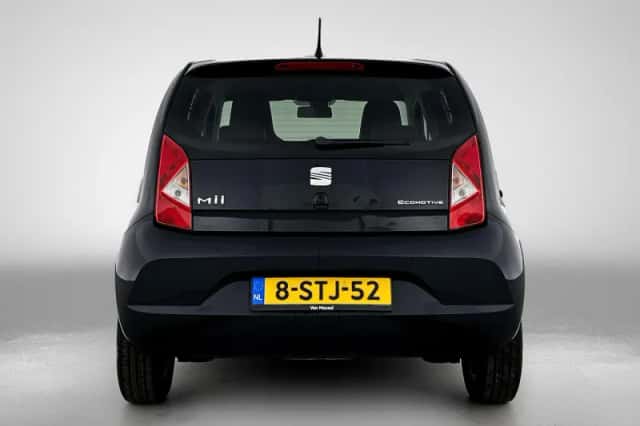 SEAT Mii (2014) thumbnail 3