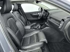 Volvo XC40 thumbnail 24