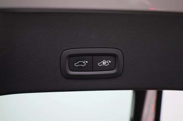 Volvo C40 (2023) thumbnail 13