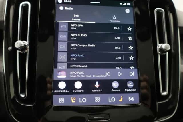 Volvo C40 (2023) thumbnail 23