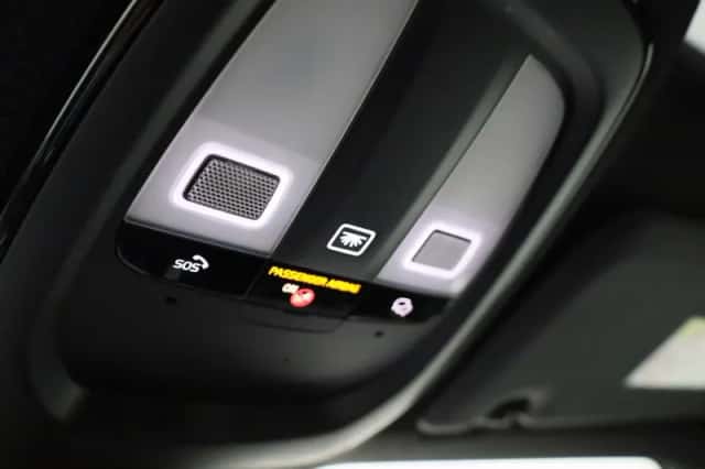 Volvo C40 (2023) thumbnail 29
