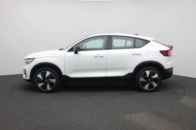 Volvo C40 (2023) thumbnail 4
