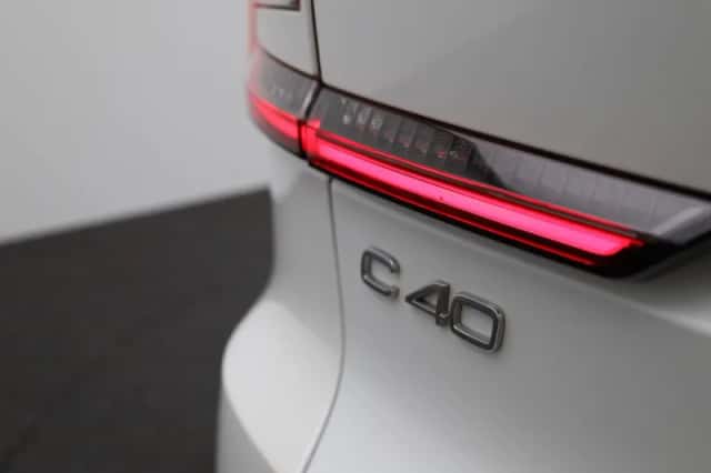 Volvo C40 (2023) thumbnail 40
