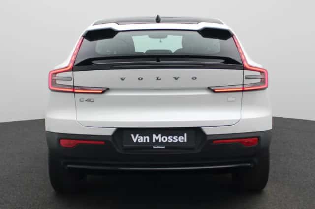 Volvo C40 (2023) thumbnail 5