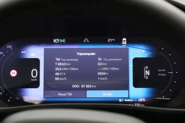 Volvo C40 (2023) thumbnail 8