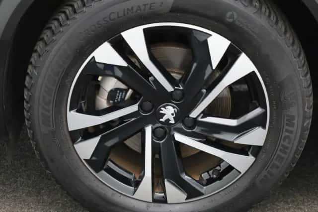 Peugeot e-2008 (2021) thumbnail 14