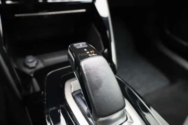 Peugeot e-2008 (2021) thumbnail 24