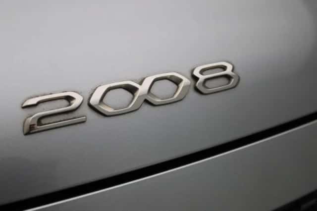 Peugeot e-2008 (2021) thumbnail 31