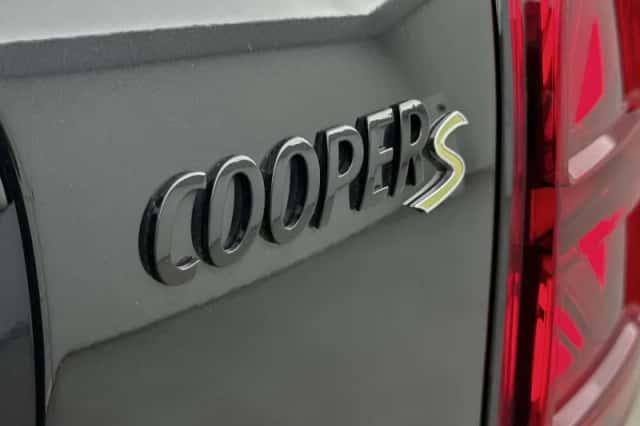 MINI Countryman (2022) thumbnail 14