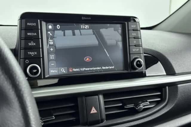 Kia Picanto (2018) thumbnail 18