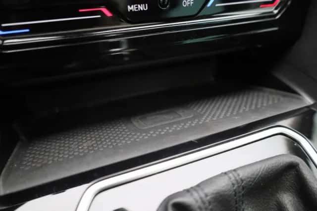 Volkswagen Passat (2022) thumbnail 30