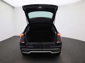 Škoda Kamiq (2023) thumbnail 11