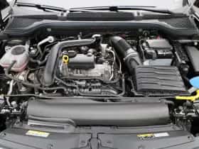 Škoda Kamiq (2023) thumbnail 30