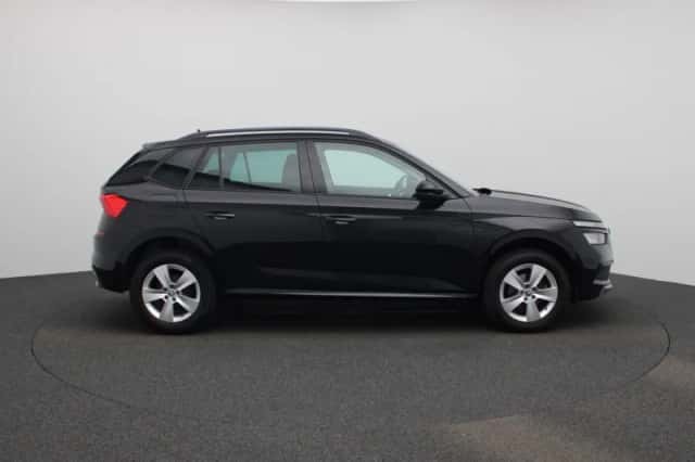 Škoda Kamiq (2023) thumbnail 6