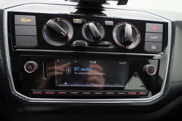 Volkswagen Up! (2021) thumbnail 16