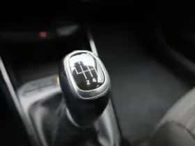 Kia Stonic thumbnail 24