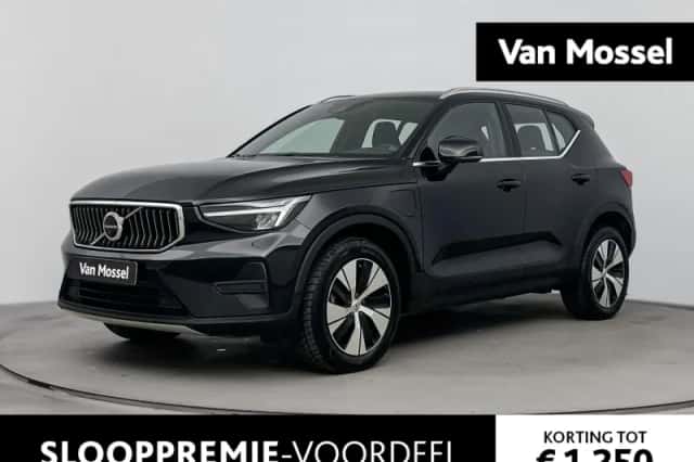 Volvo XC40 (2022) thumbnail 1