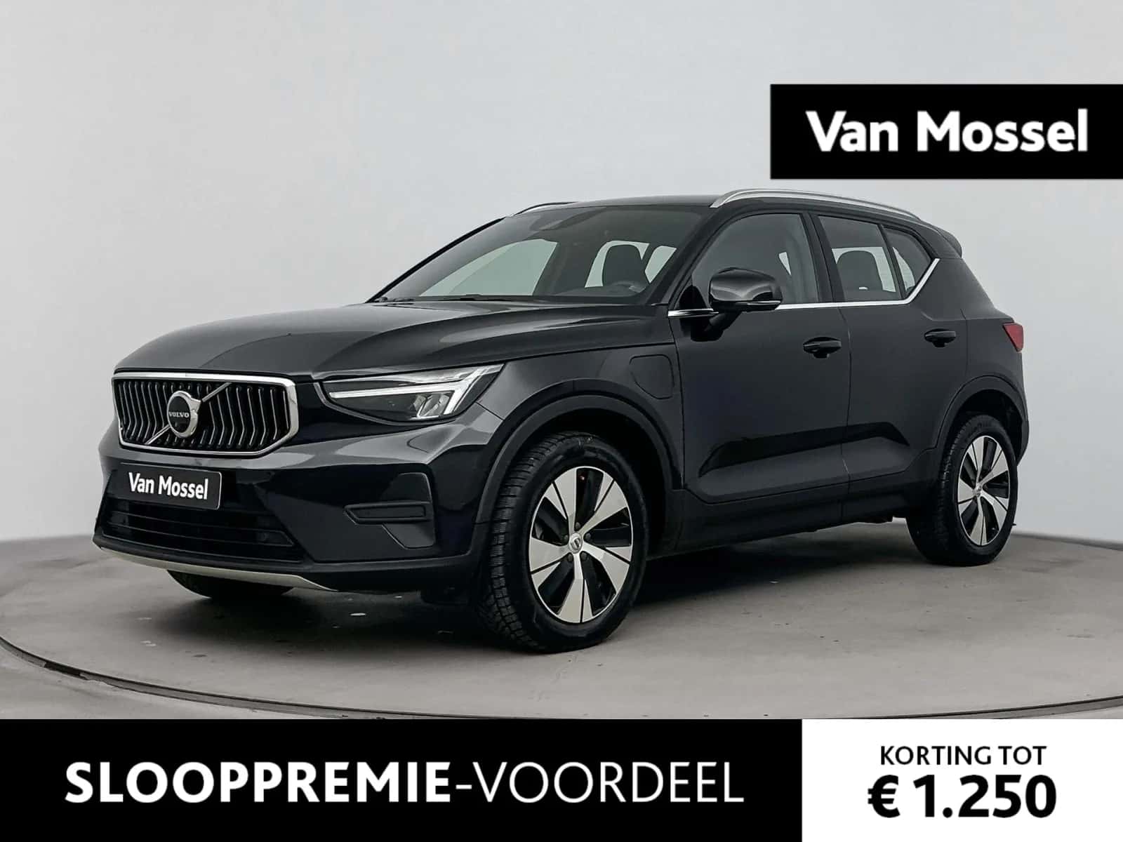 Volvo XC40 (2022) — foto 1