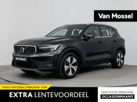 Volvo XC40 (2022)