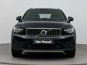 Volvo XC40 thumbnail 5