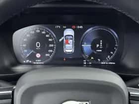 Volvo XC40 thumbnail 8