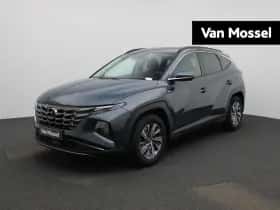 Hyundai Tucson thumbnail 1