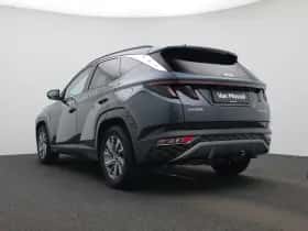 Hyundai Tucson thumbnail 3