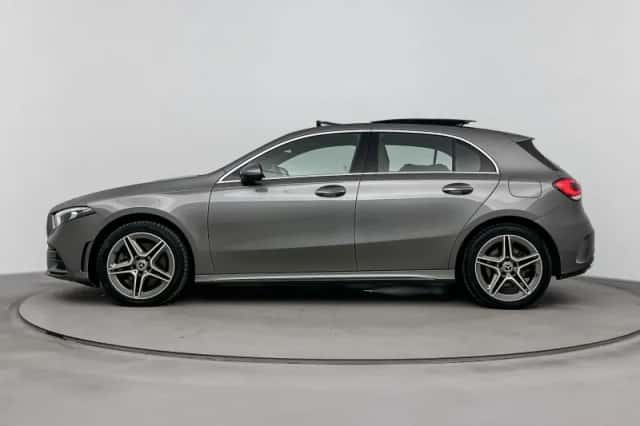 Mercedes-Benz A-Klasse (2022) thumbnail 2