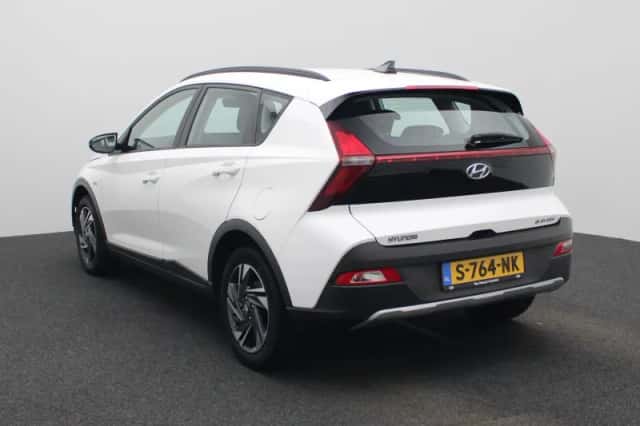 Hyundai Bayon (2023) thumbnail 2