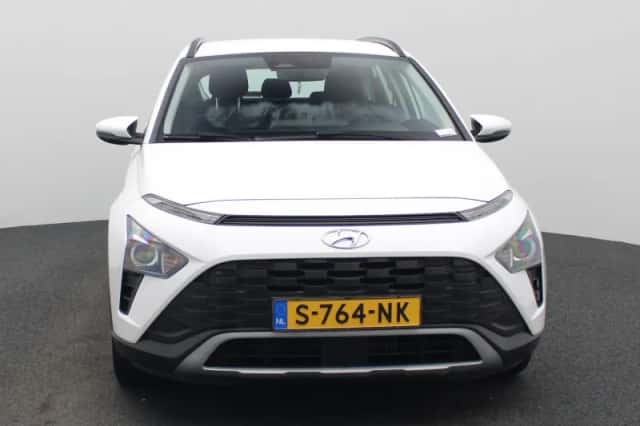 Hyundai Bayon (2023) thumbnail 3