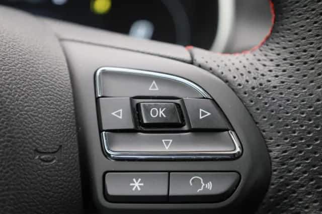 MG ZS EV (2023) thumbnail 27